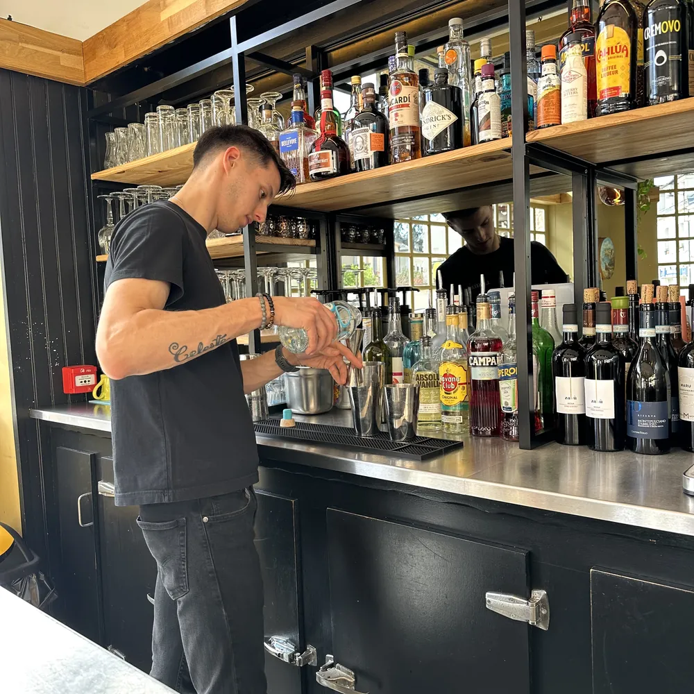 Le bar
