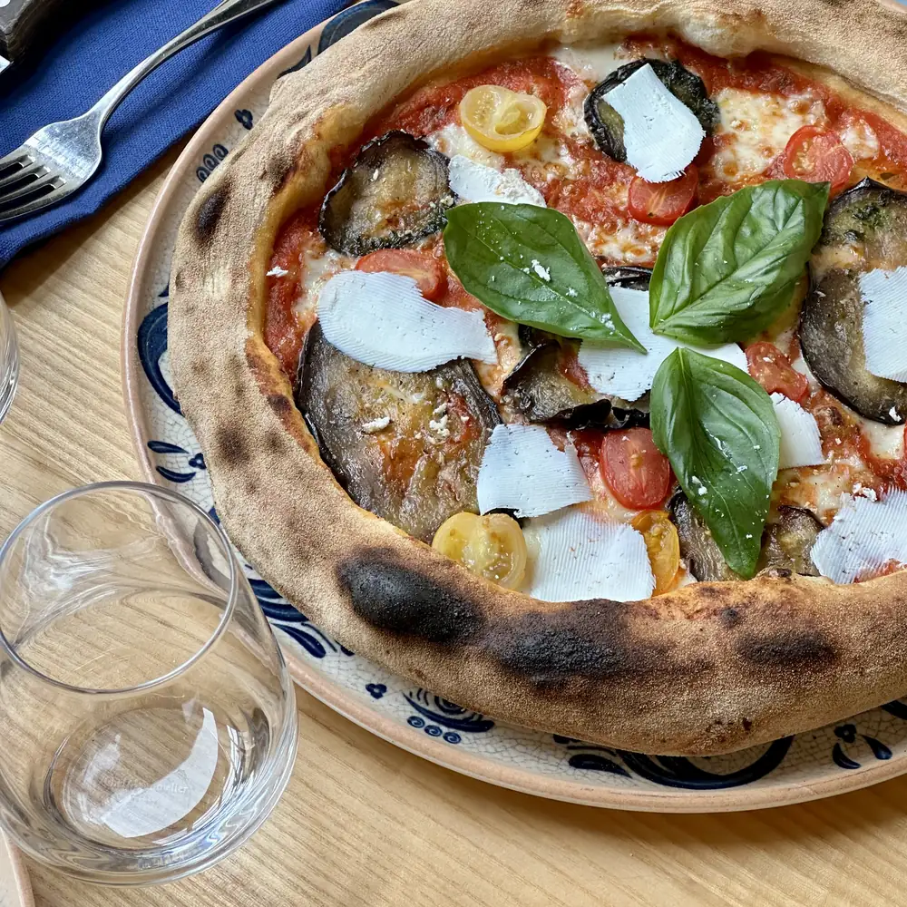 Pizza La Norma